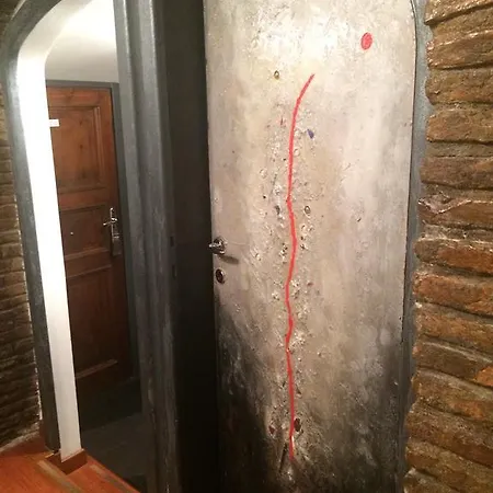 Domus31 - Luxury House In Trastevere Rom