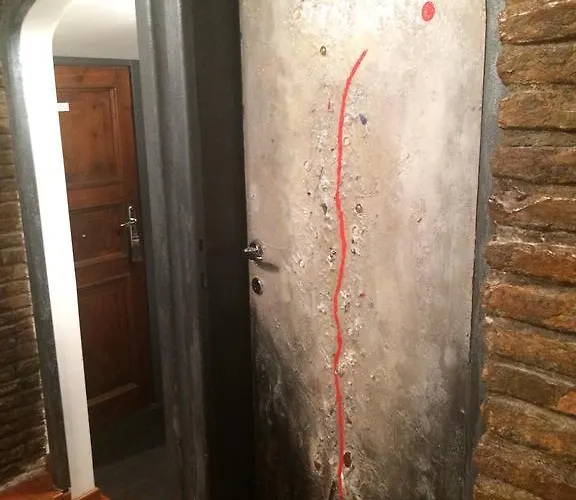 Domus31 - Luxury House In Trastevere Rome